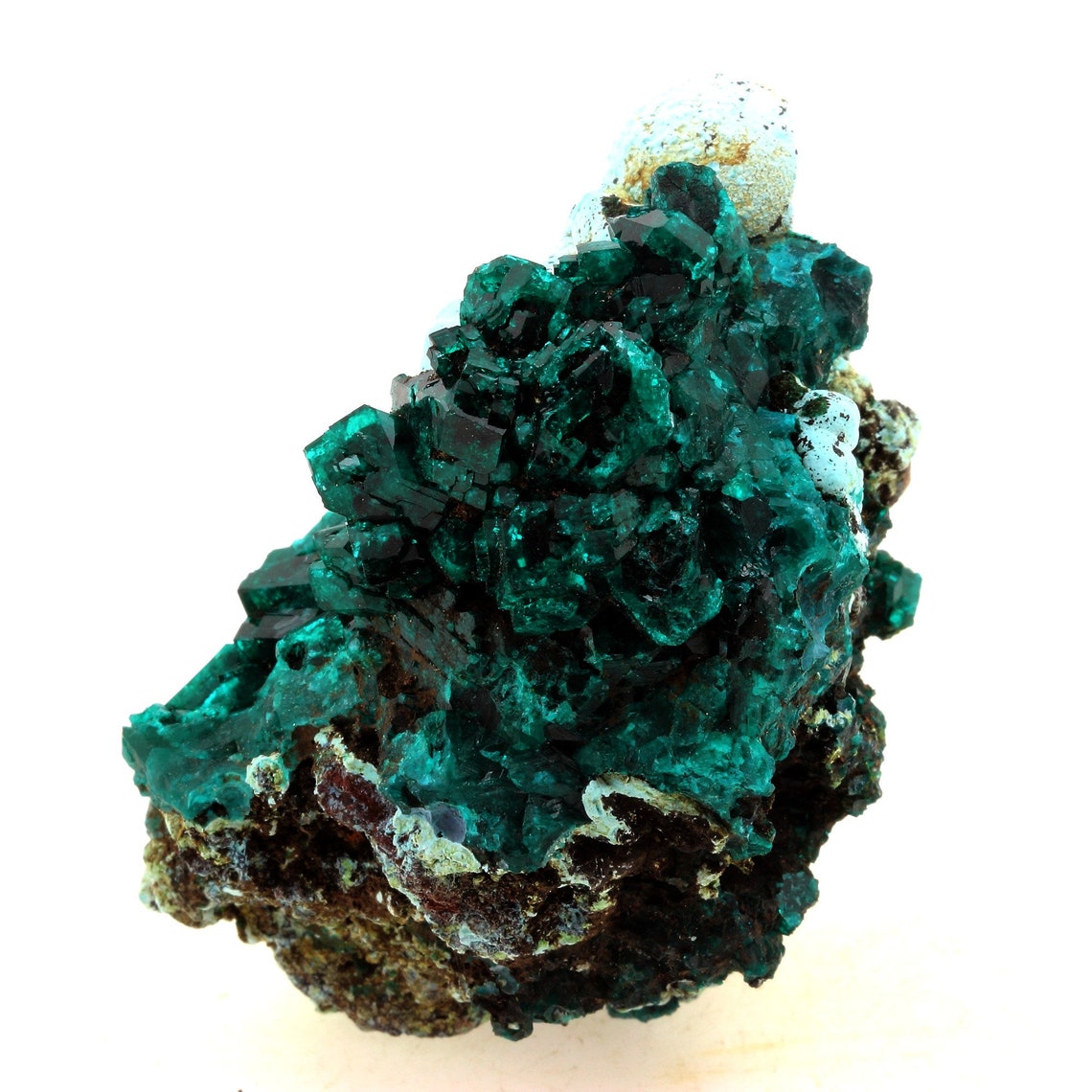 Dioptase + Chrysocolle. 454.0 carats. Pimbi hill, Mindouli, RD Congo
