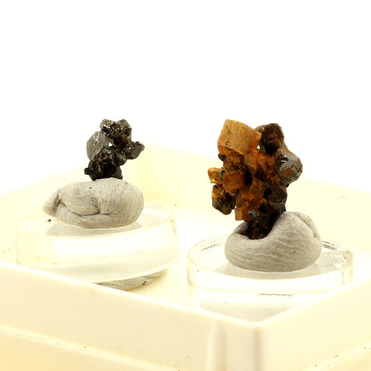 Bournonite. 27.0 carats. Saint-Pierre-de-Mésage, Isère, France