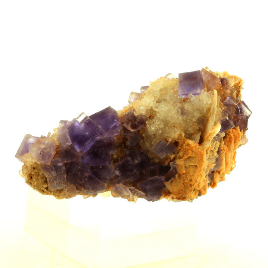 Fluorite + Baryte + Quartz. 250.0 carats. La Cabaña, Berbes, Asturias, Espagne
