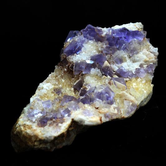 Fluorite + Baryte + Quartz. 381.0 carats. La Cabaña, Berbes, Asturias, Espagne