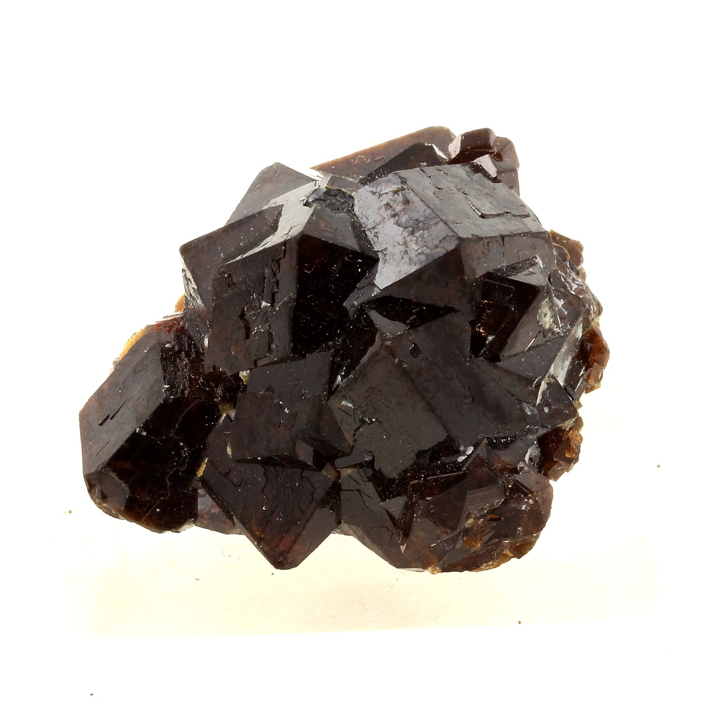 Grenat. 77.0 carats. Balochistan, Pakistan