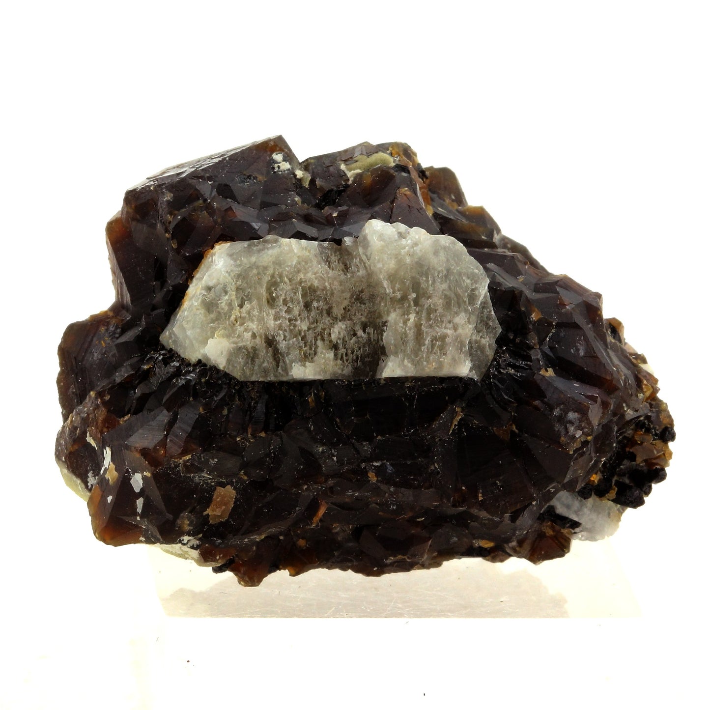 Grenat. 232.0 carats. Balochistan, Pakistan
