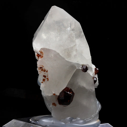 Orthoclase, Quartz, Grenat. 466.0 carats. Gilgit, Pakistan