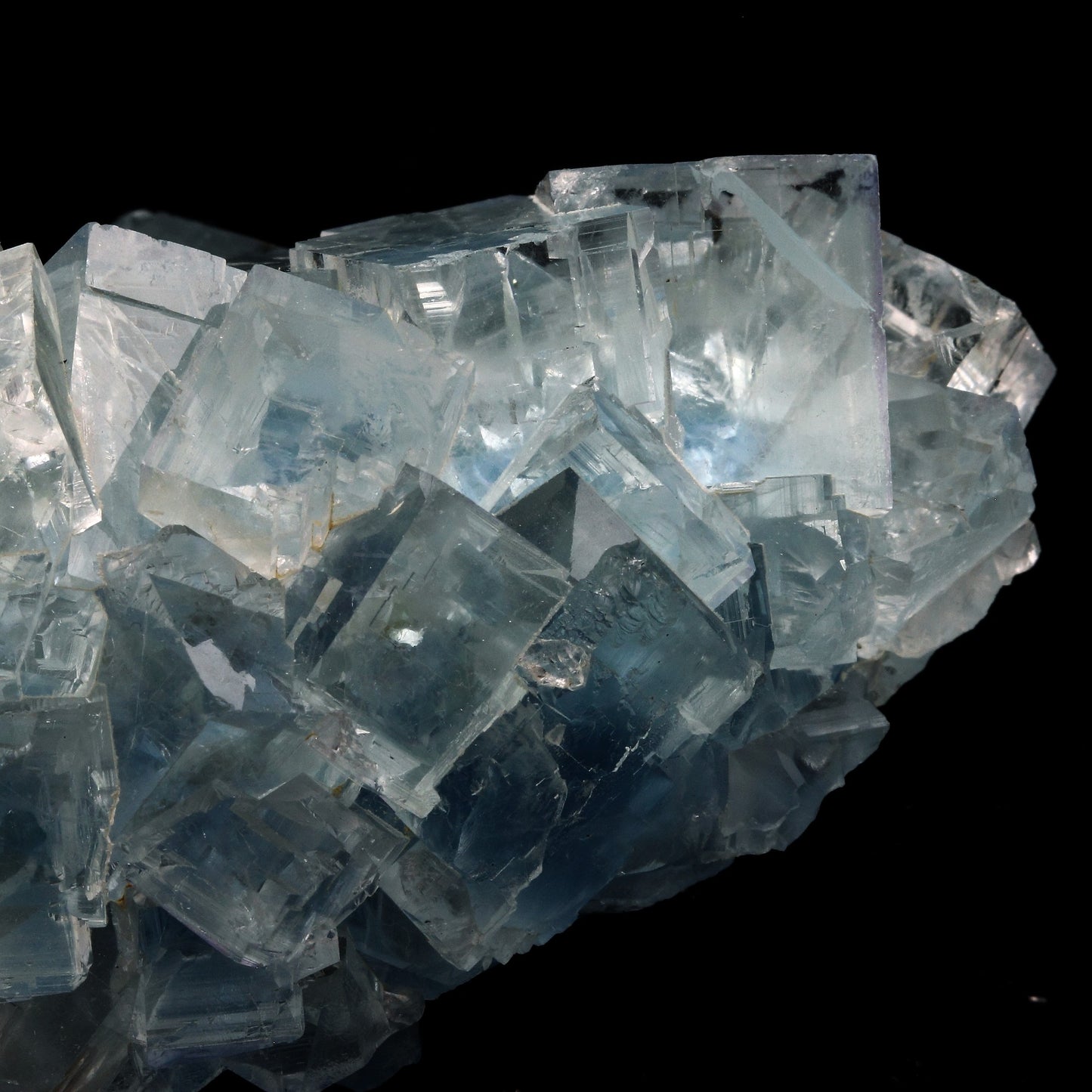 Fluorite. 1544.0 carats. Le Fraysse area, Tarn, Occitanie, France.