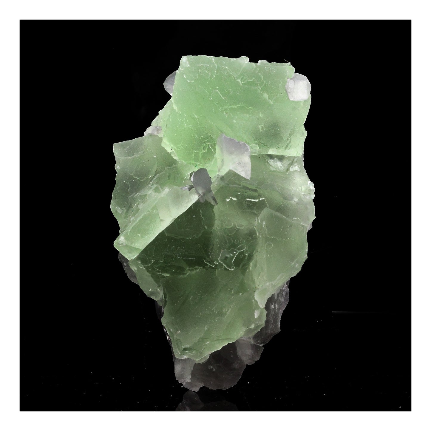 Fluorite. 1540.0 carats. Hunan, Chine
