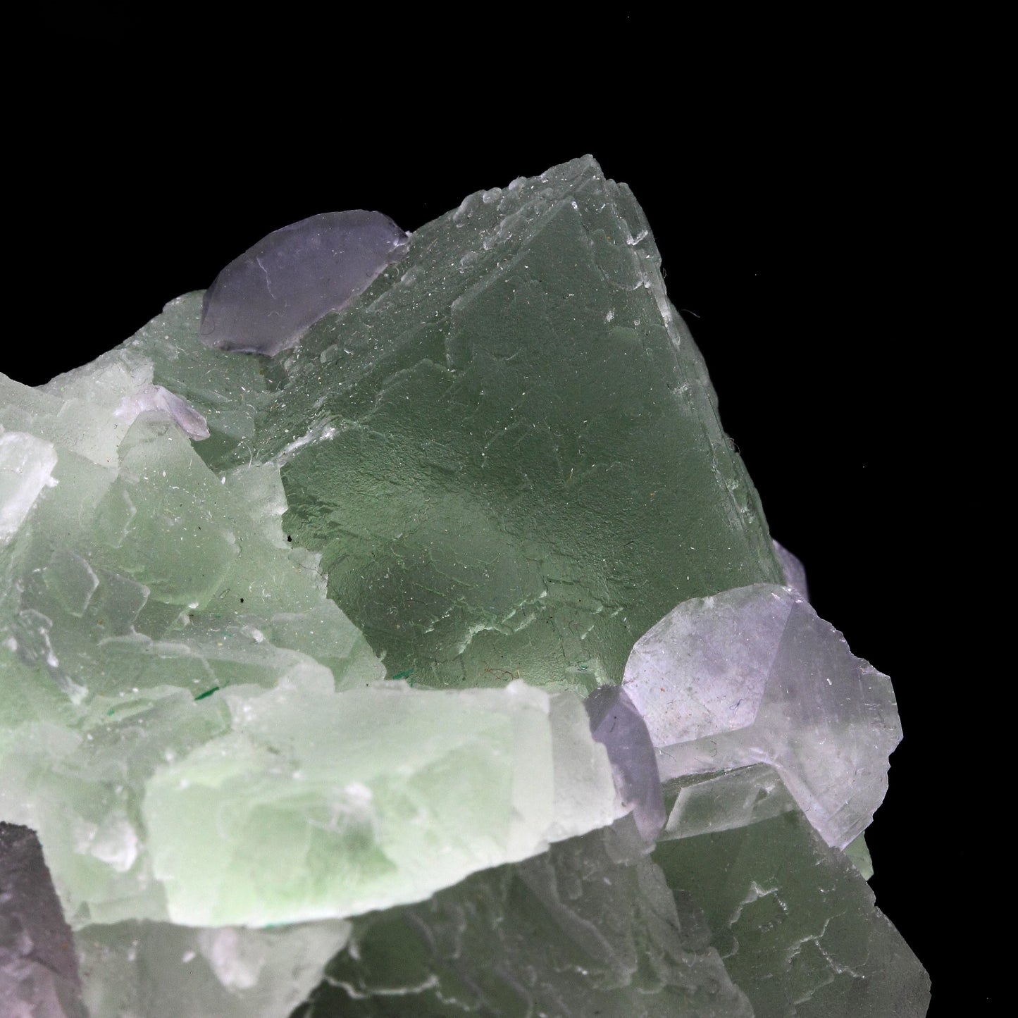 Fluorite. 1540.0 carats. Hunan, Chine