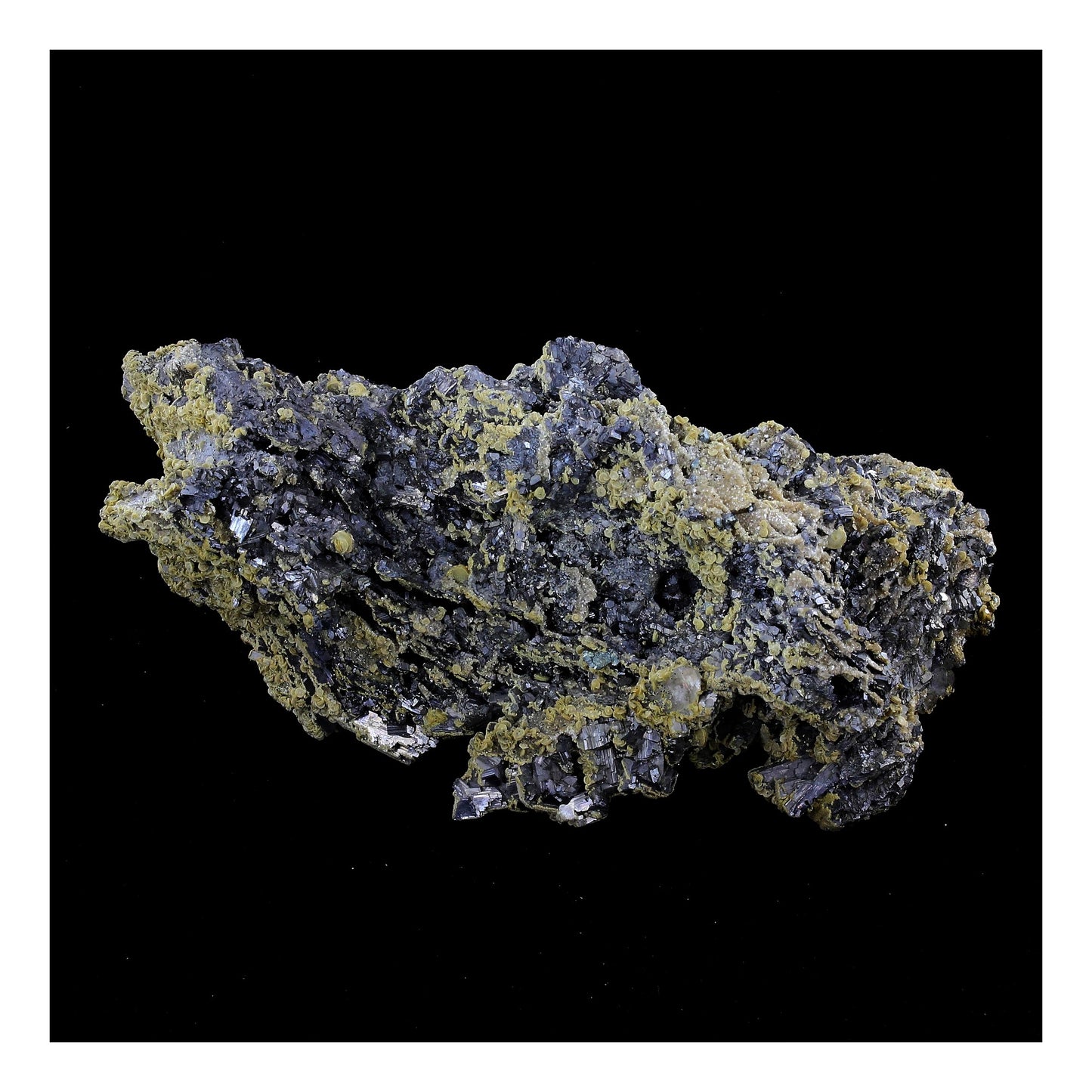 Arsenopyrite, Wolframite, Quartz, Siderite. 6124.0 carats. Panasqueira Mine, Portugal