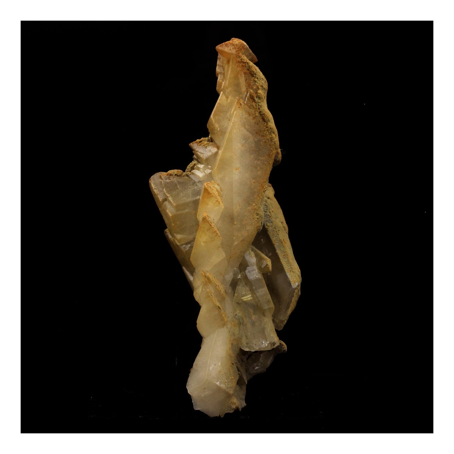 Quartz + Calcite. 189.0 carats. Le Noirey, Saint-Jean-de-Maurienne, Savoie, France