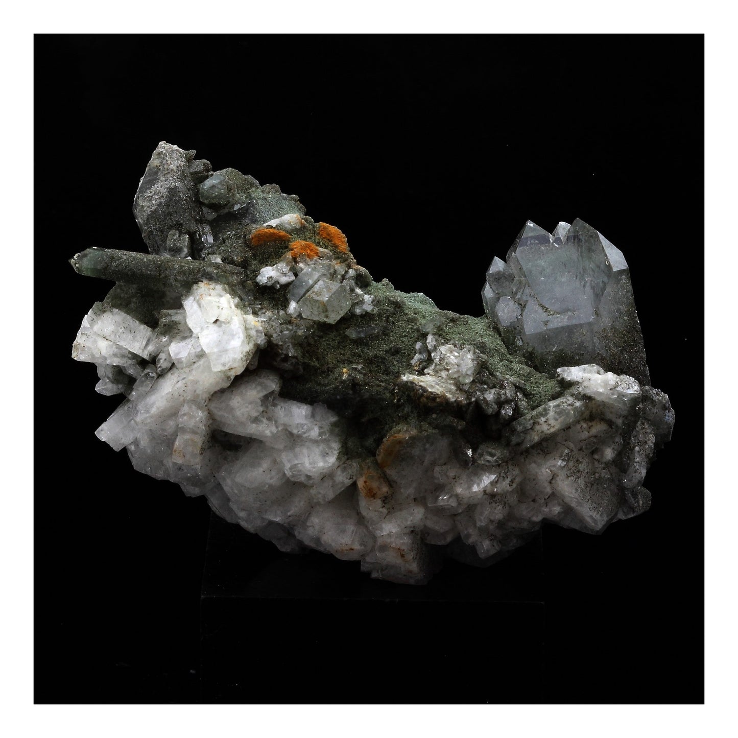 Quartz + Albite, 213.0 carats, Massif des Grandes Rousses, Isère, Auvergne-Rhône-Alpes, France