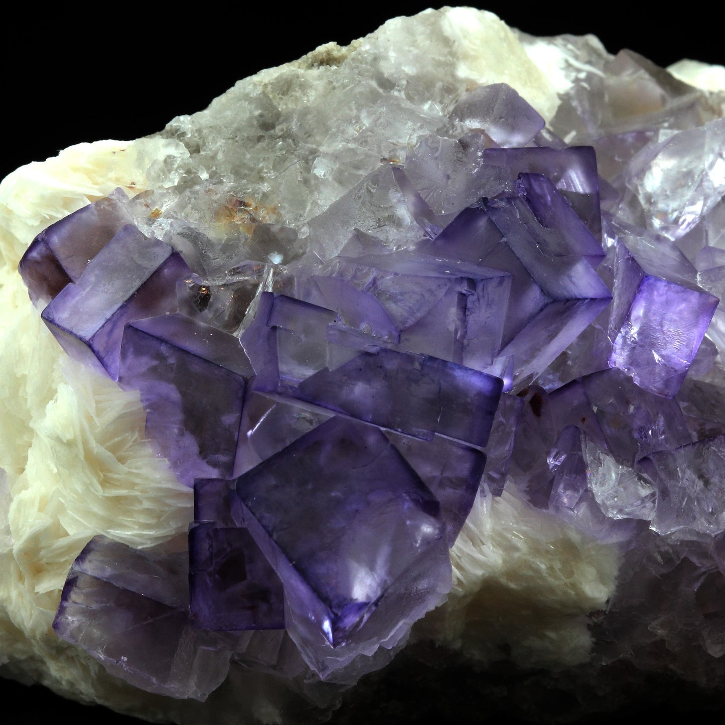 Fluorite + Baryte. 1714.0 carats. Taourirt Province, L'oriental Region, Maroc