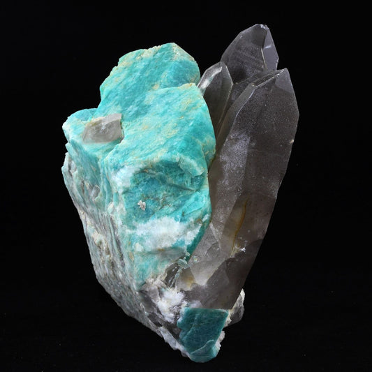 Amazonite + Quartz fumé. 9077.0 carats. Konso, Ethiopie