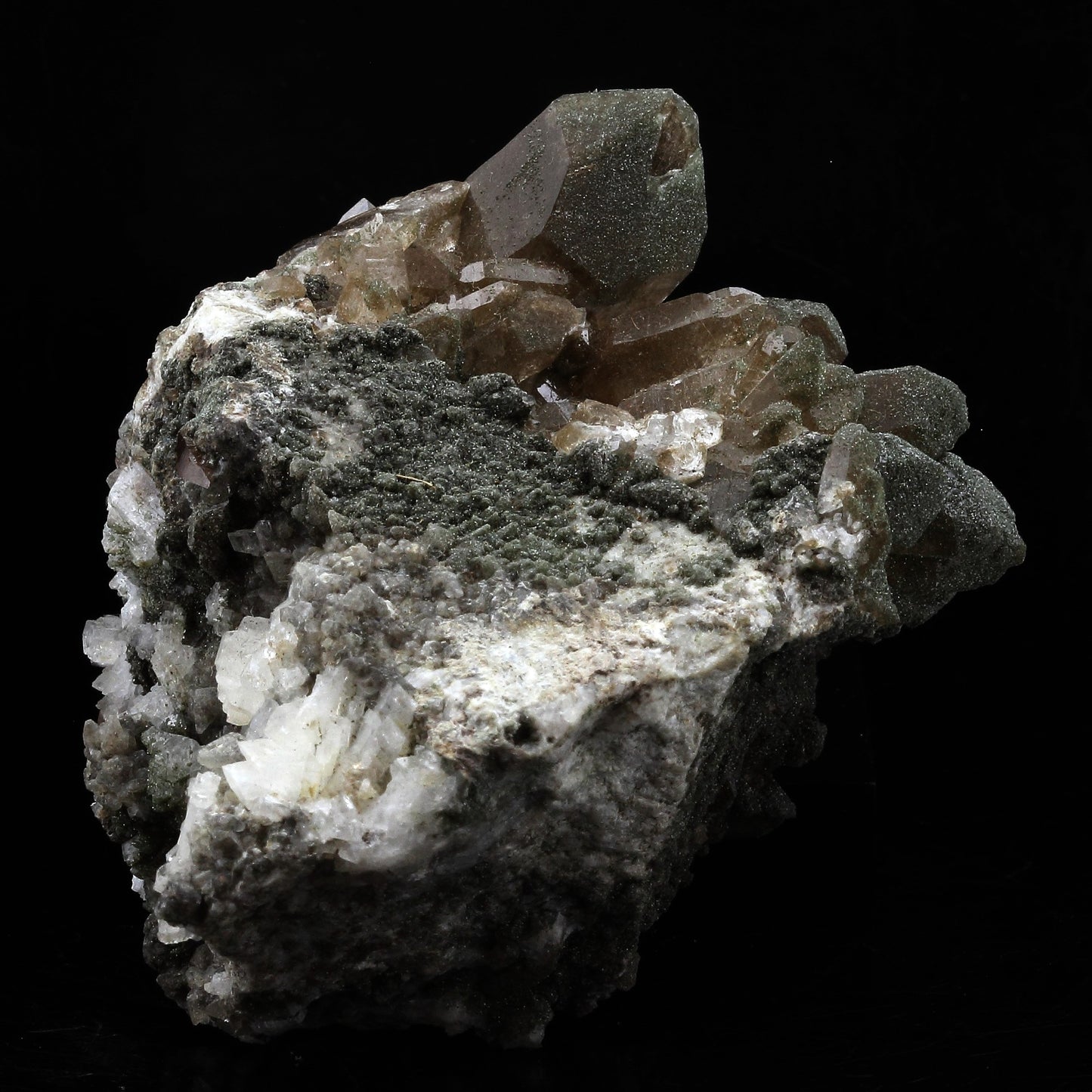Anatase + Quartz + Chlorite. 858.0 carats. Entre Deux Roches, Massif de la Lauzière, France