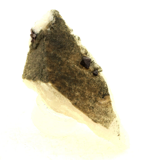 Anatase + Quartz + Chlorite. 148.0 carats. Les Rousses, Vaujany, Isère, France