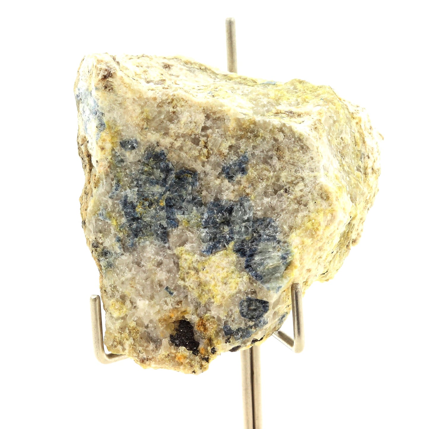 Fluorapatite. 498.0 carats, Montebras, Creuse, France