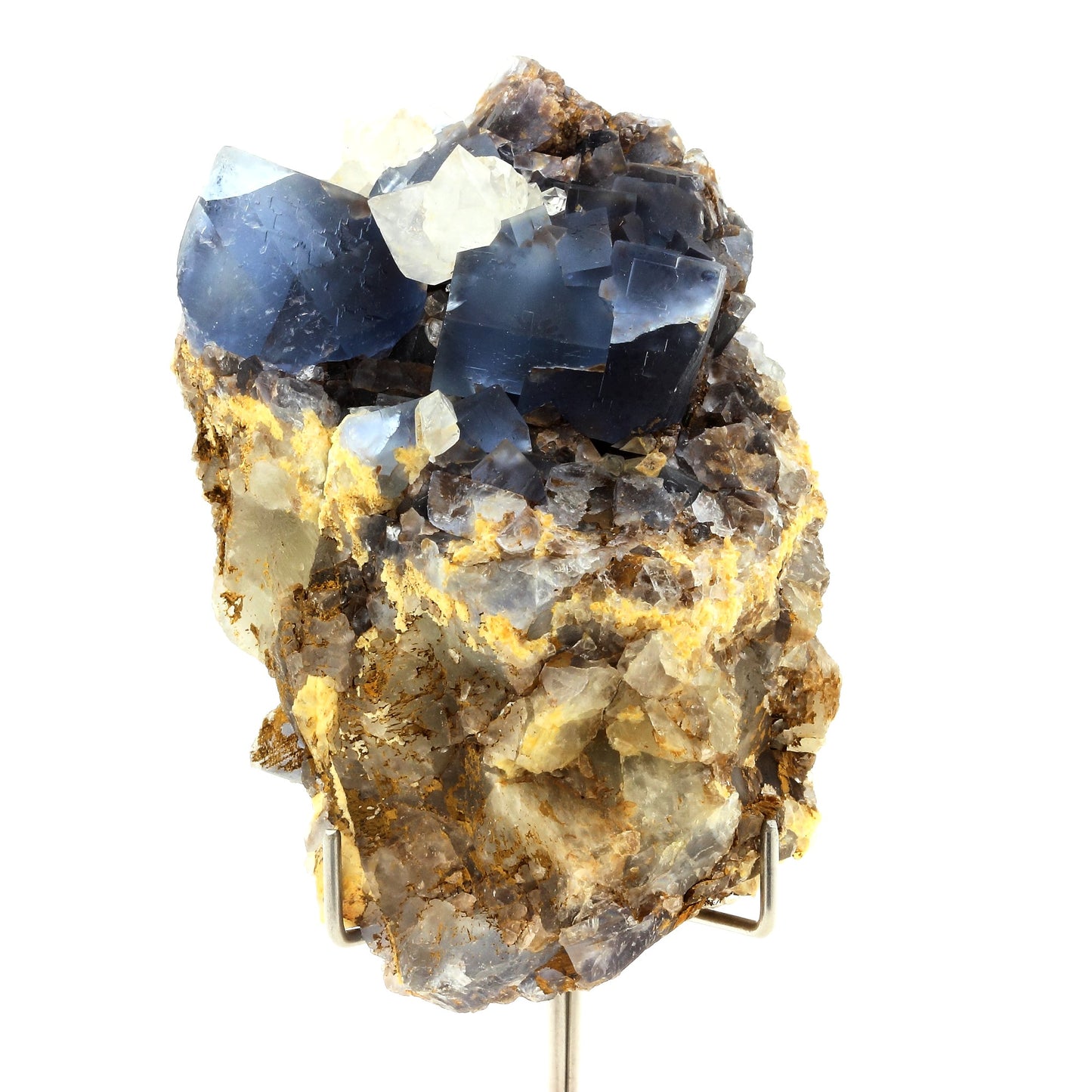 Fluorite + Quartz. 1145.0 carats. Mont-Roc, Villefranche d'Albigeois, France