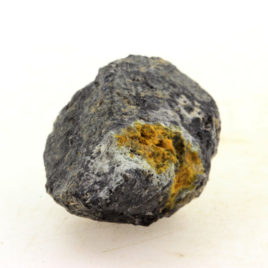 Plumbotsumite + Mimetite + Cerussite. 108.0 carats. Les Molérats, Saint-Prix, France