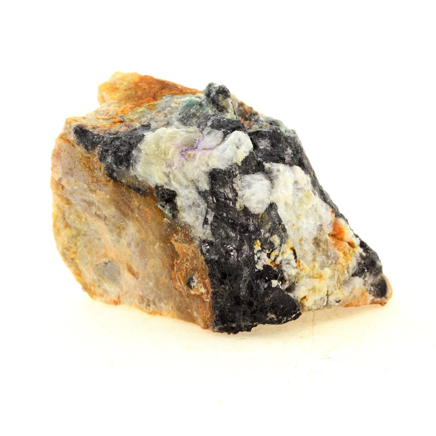 Plumbotsumite + Mimetite + Cerussite. 390.0 carats. Les Molérats, Saint-Prix, France