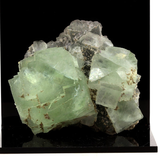 Fluorite. 1279.0 carats. Xianghuapu Mine, Chenzhou, Chine