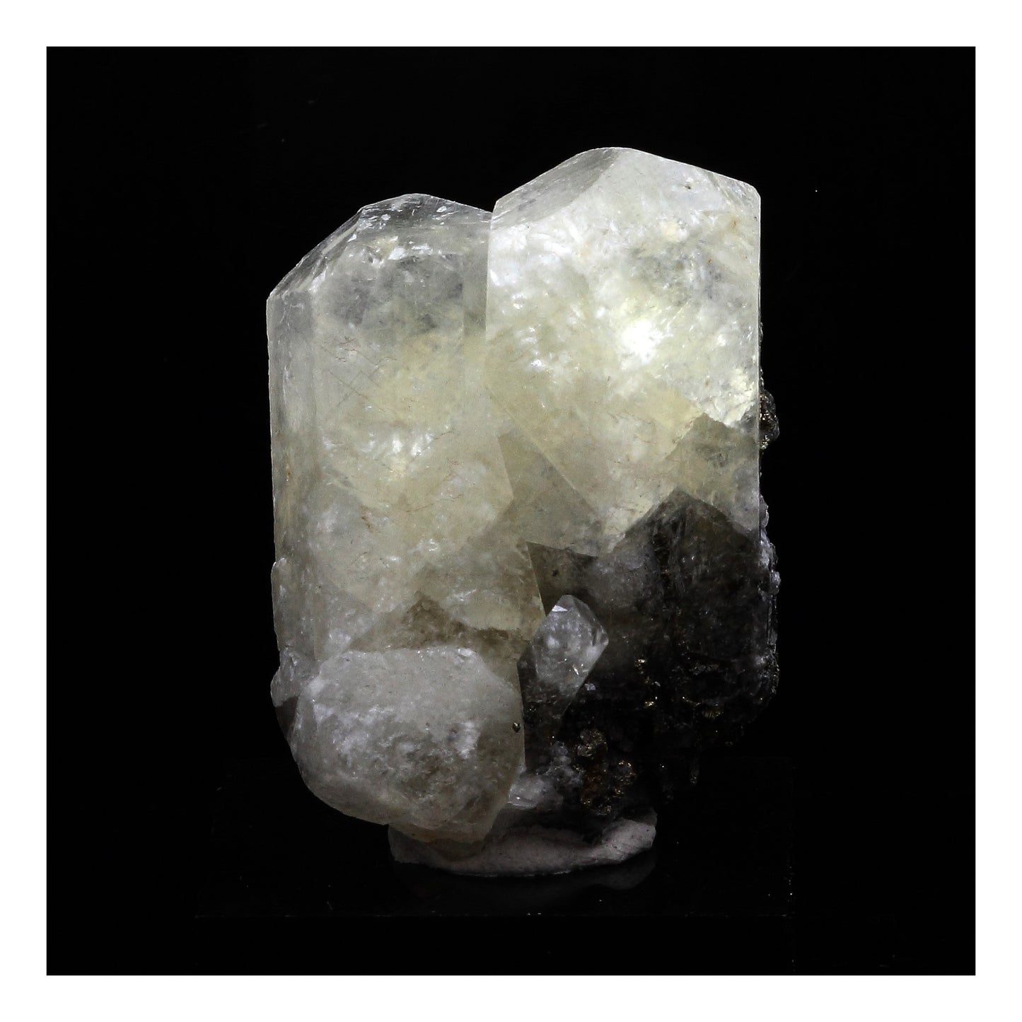 Calcite + Chalcopyrite. 124.0 carats. Sweetwater Mine, Missouri, USA