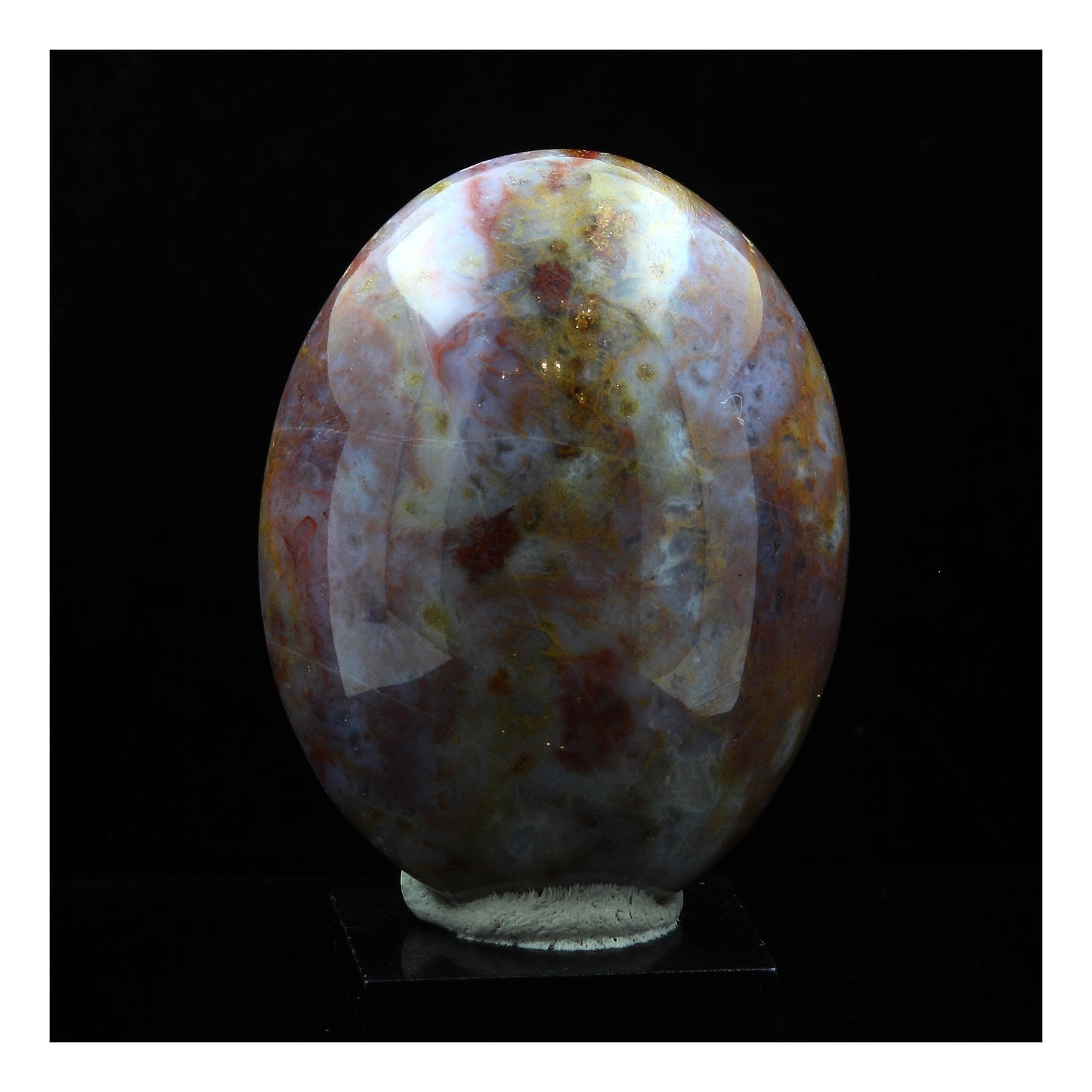 Jaspe sanguin. 92.0 carats. Ambato-Boeni, Boeny, Madagascar