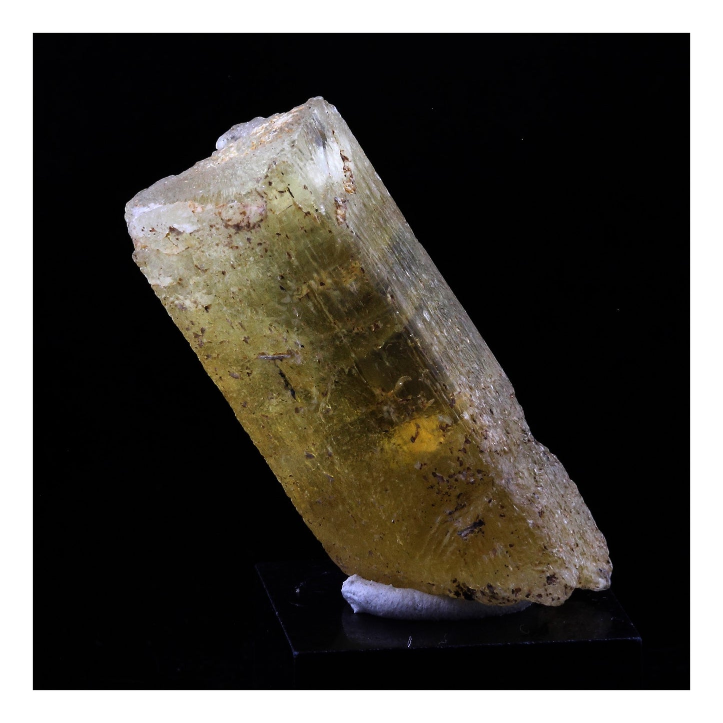 Béryl Héliodore. 49.0 carats. Antsirabe, Madagascar