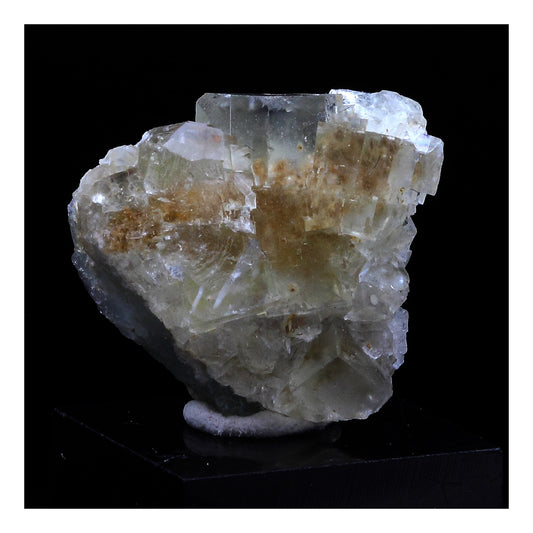 Fluorite. 34.0 carats. La Barre, Puy-de-Dôme, France