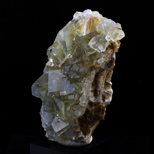 Fluorite. 162.0 carats. La Barre, Puy-de-Dôme, France