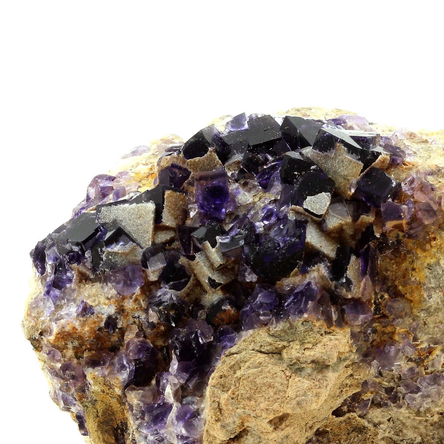 Fluorite + Baryte + Quartz. 1878.0 carats. La Cabaña, Berbes, Asturias, Espagne