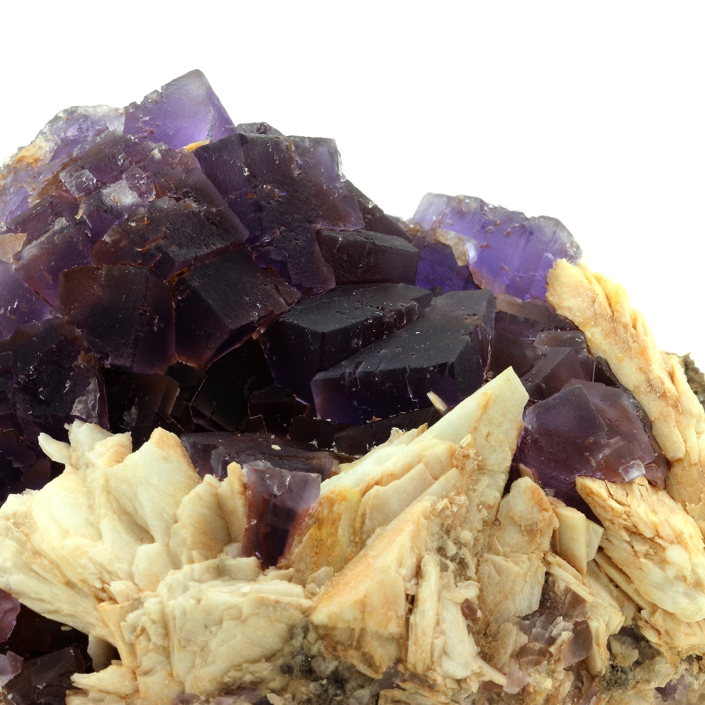 Fluorite + Baryte + Quartz. 4836.0 carats. La Cabaña, Berbes, Asturias, Espagne