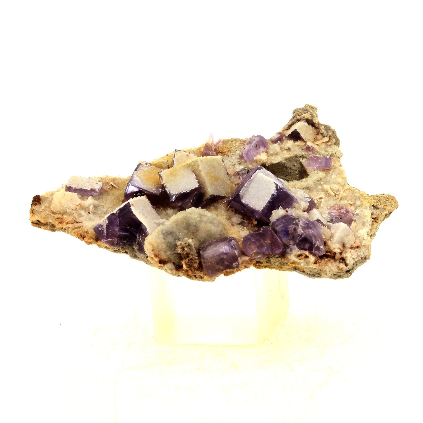 Fluorite. 119.0 carats. La Cabaña, Berbes, Asturias, Espagne