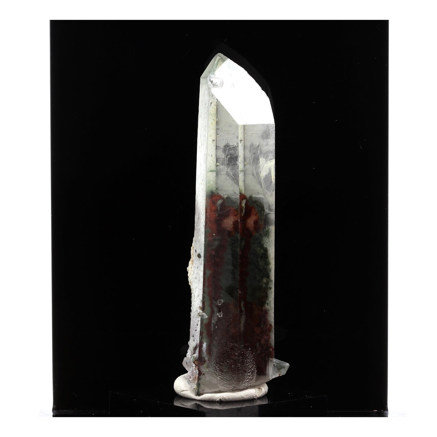 Quartz + Chlorite. 287.0 carats. Tsitondroina, Madagascar