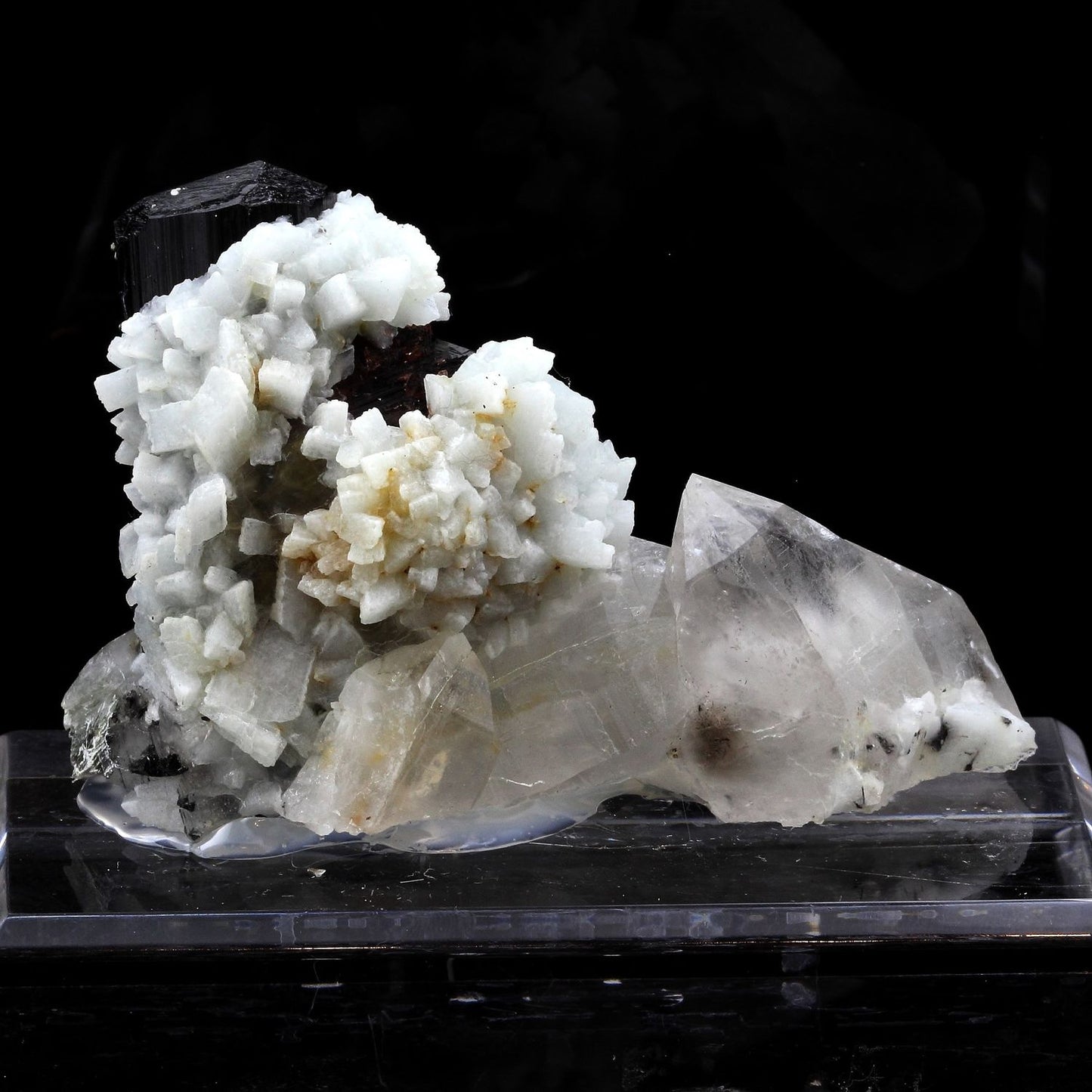 Grenat, Tourmaline, Albite, Quartz, 1381.0 carats, Gilgit-Baltistan, Pakistan