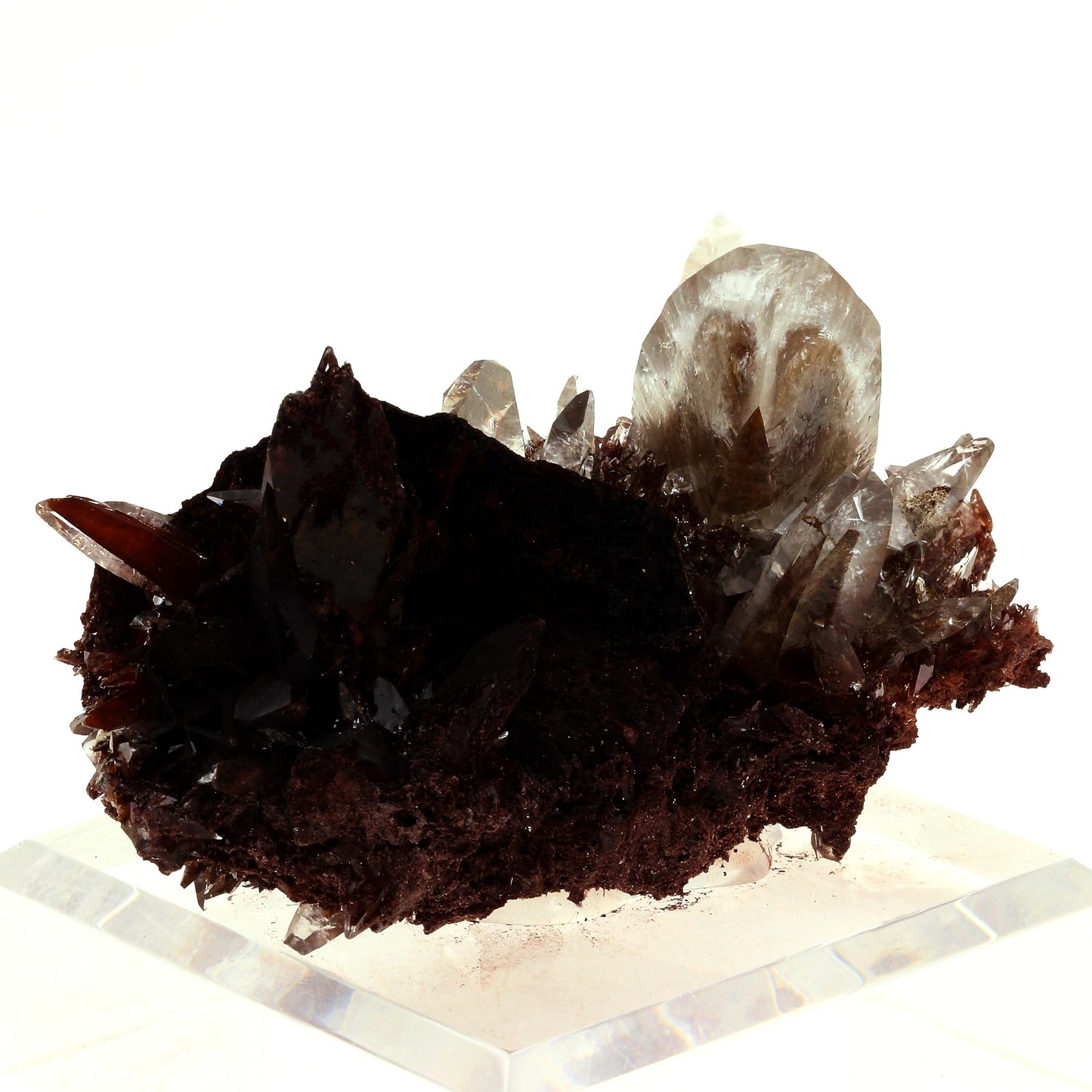 Calcite. 793.0 carats. Leiping Mine, Hunan Province, Chine