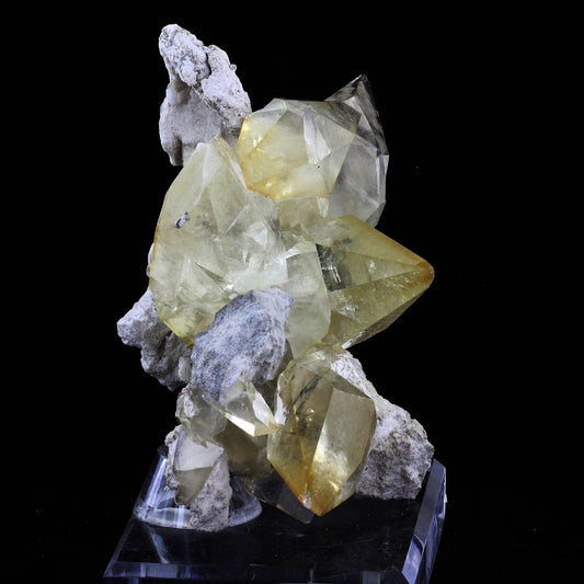 Calcite. 3891.0 carats. Elmwood mine, Carthage, Tennessee, USA