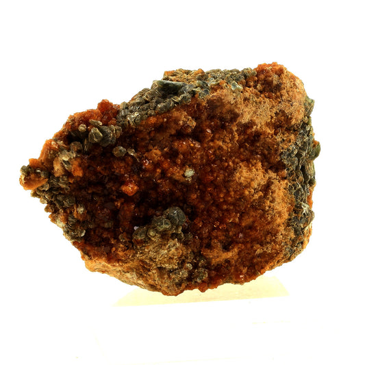 Grenat Hessonite. 322.0 carats. Val de Suza, Piedmont, Italie