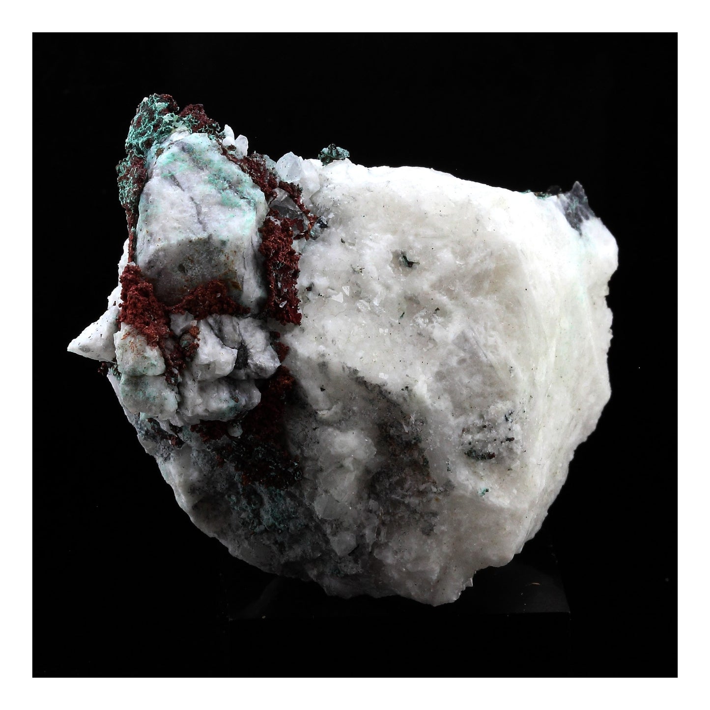 Cuivre natif. 475.0 carats. Mont-Roc, Tarn, France