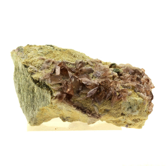 Axinite. 214.0 carats. La Balme d'Auris, Bourg d'Oisans, Isère, France