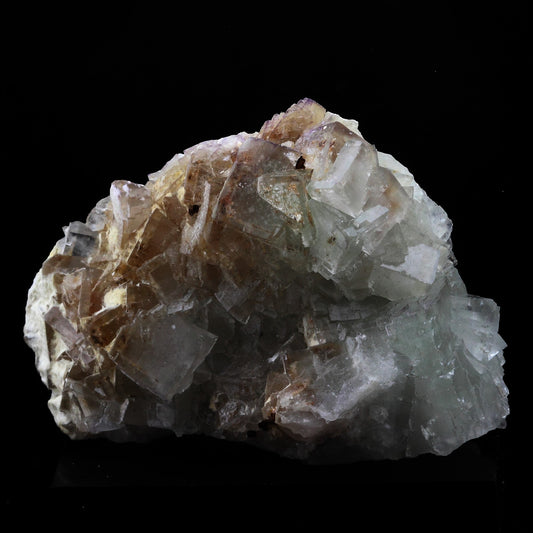 Fluorite + Quartz. 399.0 carats. Fontsante Mine, Var, France