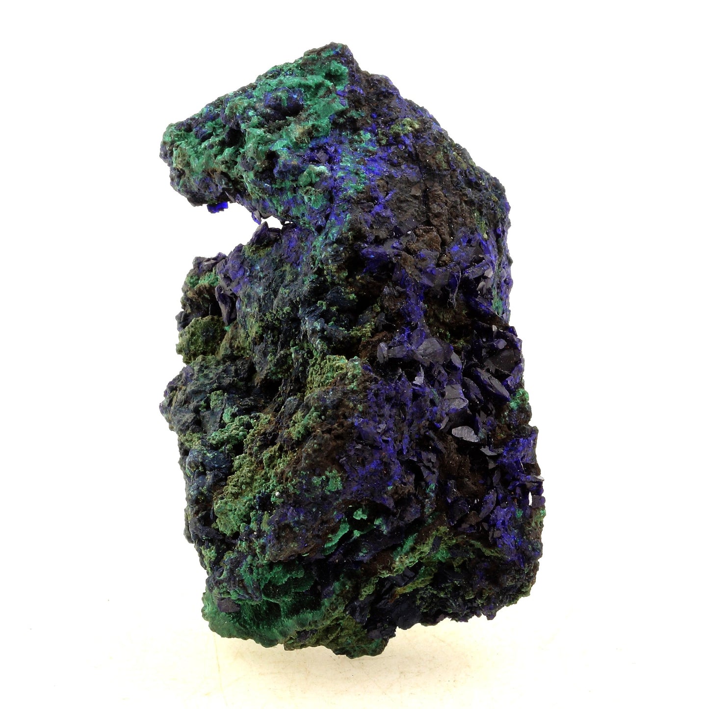 Azurite + Malachite. 388.0 carats. Guangdong, Chine