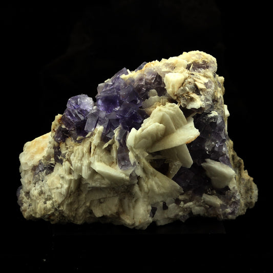 Fluorite + Baryte + Quartz. 693.0 carats. La Cabaña, Berbes, Asturias, Espagne