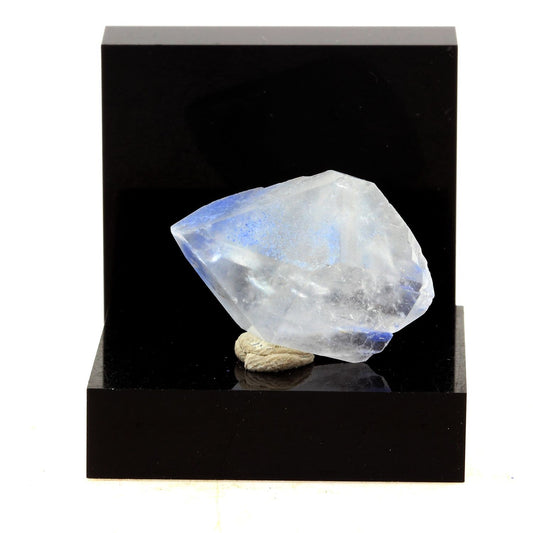 Quartz + Dumortierite, 40.64 carats, Vaca Morta quarry, Bahia, Brésil