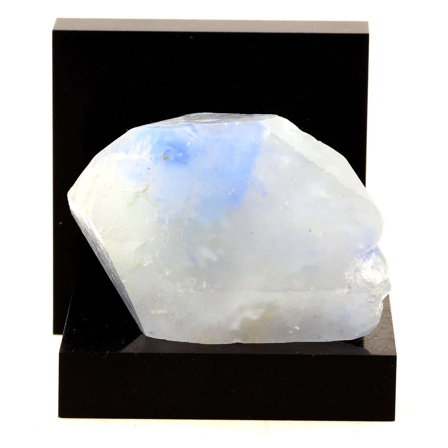 Quartz + Dumortierite, 349.0 carats, Vaca Morta quarry, Bahia, Brésil