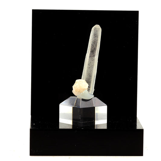 Quartz + Calcite. 105.5 carats. Chifeng, Inner Mongolia, Chine