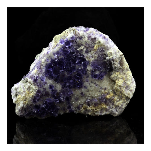 Fluorite + Baryte + Quartz. 1280.0 carats. La Cabaña, Berbes, Asturias, Espagne