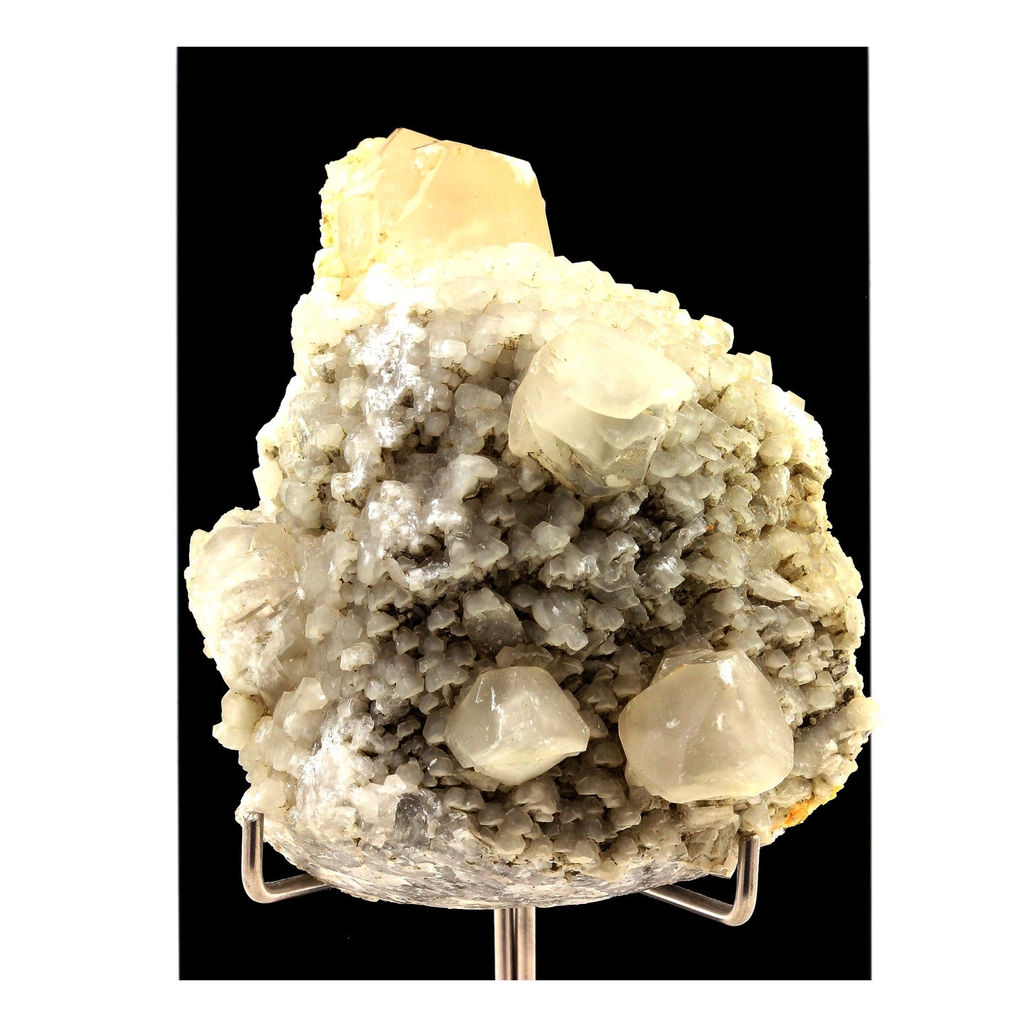 Calcite + Baryte. 2308.0 carats. Saint-Péray, Ardèche, France