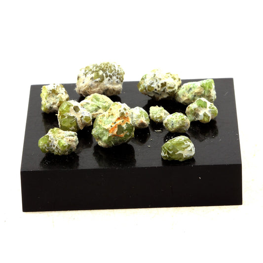 Lot de Grenat démantoïde. 46.5 carats. Malenco Valley, Lombardy, Italie