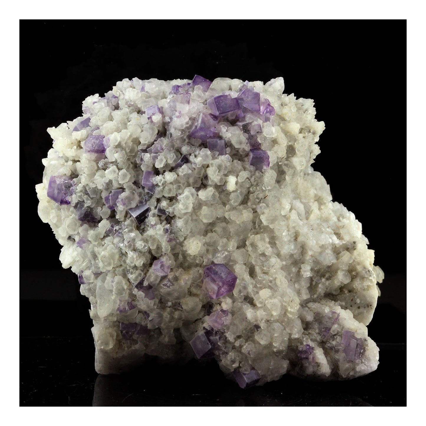 Fluorite + Calcite. 907.0 carats. Saint-Péray, Ardèche, France