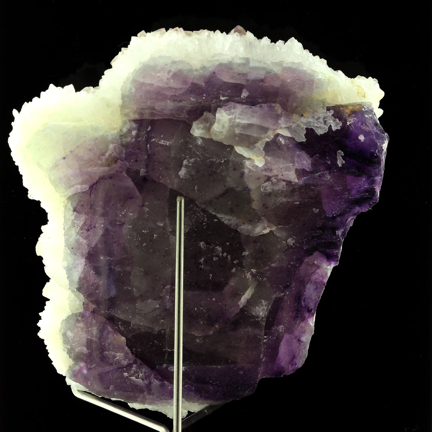 Fluorite + Quartz. 1207.0 carats. L'Avellan mine, Var, France