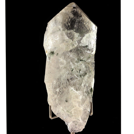 Quartz + Byssolite. 647.0 carats. Miage Glacier, Massif du Mont-Blanc, Italie