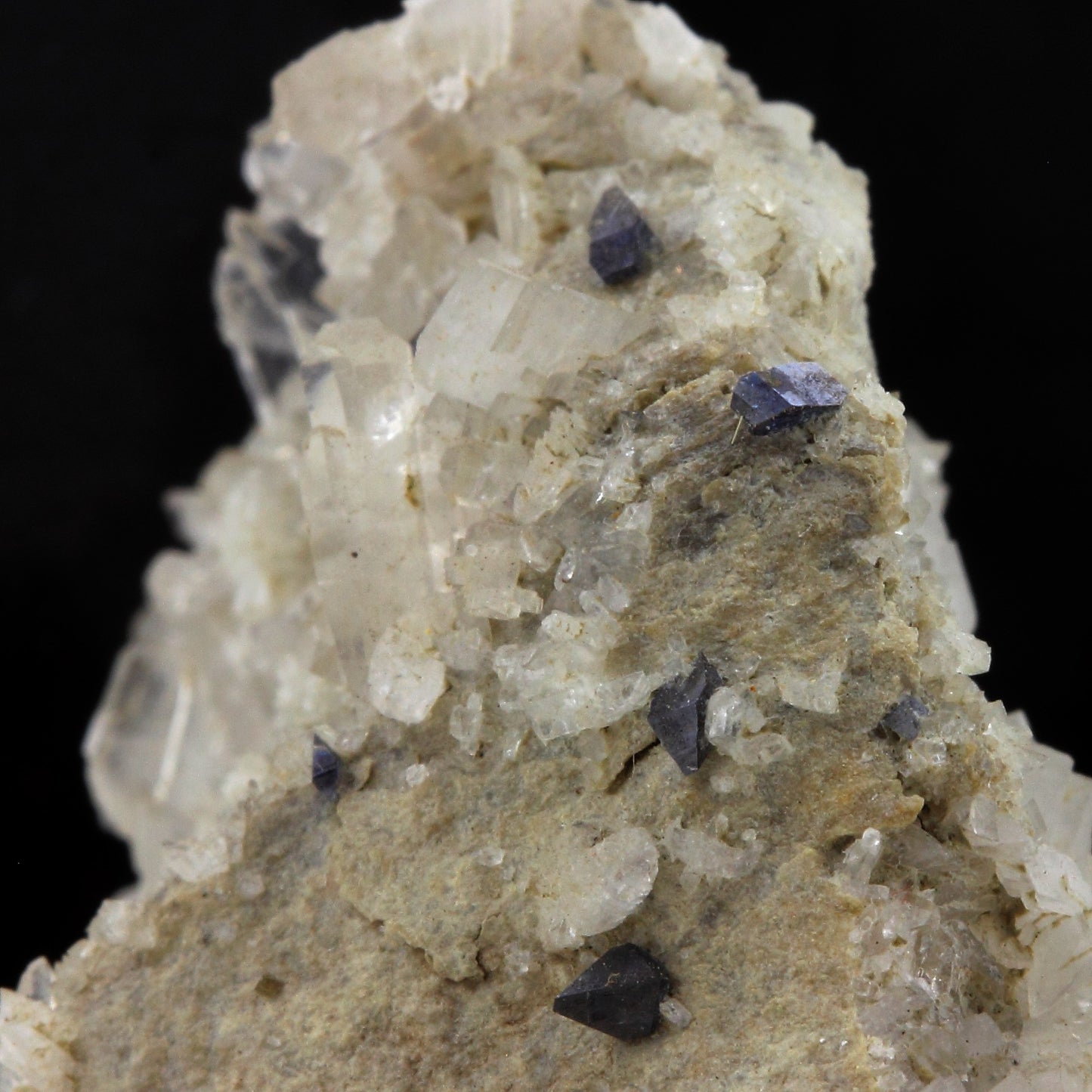 Anatase. 116.0 carats. Saint Christophe-en-Oisans, France